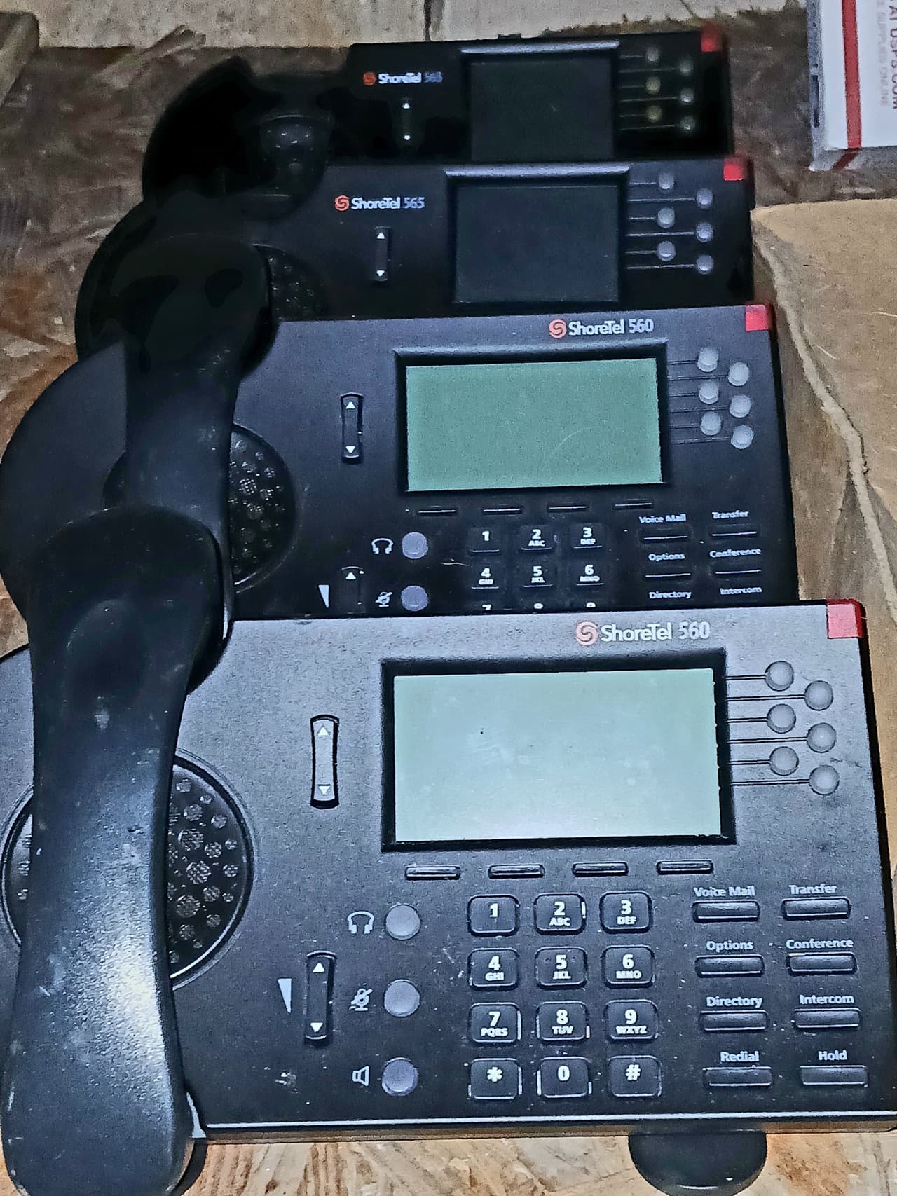 Multi-Line IP Phone Deployment